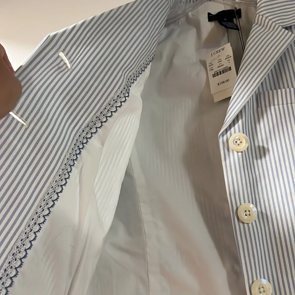NWT J Crew Seersucker Suit Jakcet - Size 4. - Picture 4 of 5